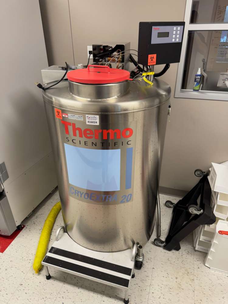 Image of Thermo CryoExtra 20 Cryogenic Storage System